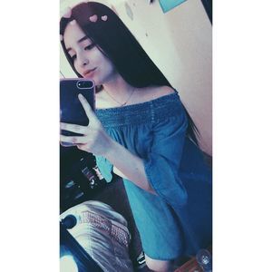 Meet your Posher, Luisa f